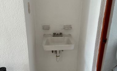 RENTA CASA FRACCIONAMIENTO CUAUTLANCINGO  Un piso