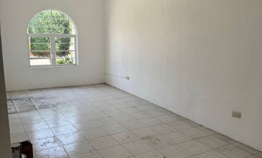RENTA CASA FRACCIONAMIENTO CUAUTLANCINGO  Un piso