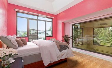 5BR House and Lot for Sale at Alabang Muntinlupa City