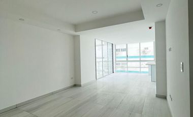 Se vende departamento al pie de playa en Salinas