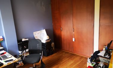 Venta Amplia Casa con 4 Habitaciones y Cuarto de Servicio: Hermosa Vista