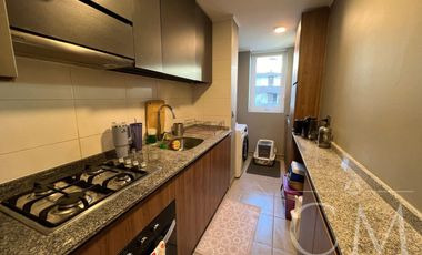ARRIENDO DEPARTAMENTO 2 D + 2 B COMO NUEVO EN CONDOMINIO.