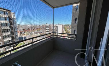 ARRIENDO DEPARTAMENTO 2 D + 2 B COMO NUEVO EN CONDOMINIO.