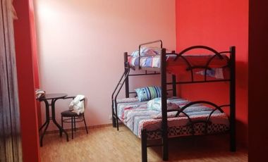 SE VENDE CASA DE PLAYA EN CALLE COMERCIO,    CERRO AZUL