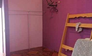 SE VENDE CASA DE PLAYA EN CALLE COMERCIO,    CERRO AZUL