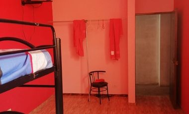 SE VENDE CASA DE PLAYA EN CALLE COMERCIO,    CERRO AZUL