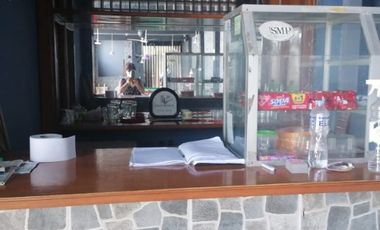 SE VENDE CASA DE PLAYA EN CALLE COMERCIO,    CERRO AZUL