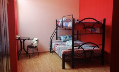 SE VENDE CASA DE PLAYA EN CALLE COMERCIO,    CERRO AZUL