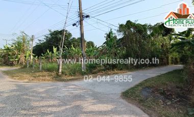 ที่ดินใกล้โรงเรียนบ้านเก่าใหญ่โนนสะอาดตำบลสำโรง อำเภอนาเชือก มหาสารคาม เนื้อที่ 109 ตารางวา