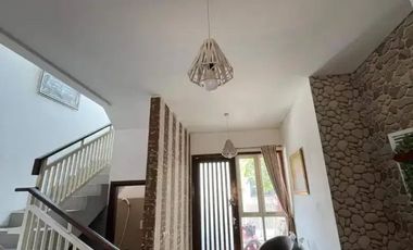 Rumah Murah Dekat Gayungsari Semi Furnish Kebonsari Elveka Butuh Cepat Laku