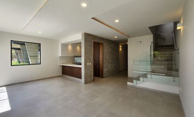 Casa Nueva en Venta en Parques Vallarta en Zapopan