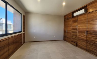 Casa Nueva en Venta en Parques Vallarta en Zapopan