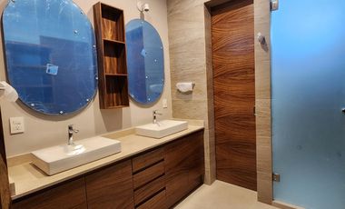 Casa Nueva en Venta en Parques Vallarta en Zapopan