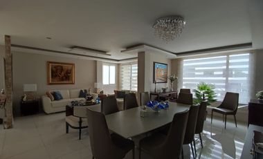casa en urbanización de venta en manta zona sur
