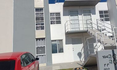 SE VENDE DUPLEX EN LOARCA