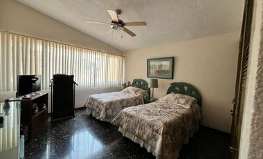 bonita casa con seguridad las 24hrs