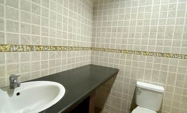 HOTEL BUILDING FOR RENT IN CUTCUT, ANGELES CITY PAMPANGA VERY CLOSE TO CLARK