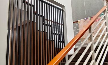 Rumah Sunter Agung Minimalis Split Level
