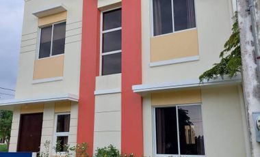 House in Dasmarinas Cavite For Sale