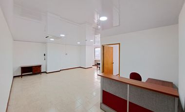 Colinas del Poblado, Excelente Oficina