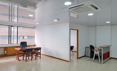 Colinas del Poblado, Excelente Oficina
