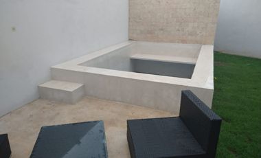 Renta townhouse en Temozón