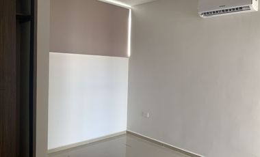 Renta townhouse en Temozón
