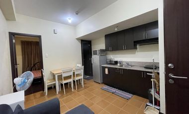 One Bedroom Unit for Lease/Sale in San Lorenzo Place, Chino Roces, Makati City