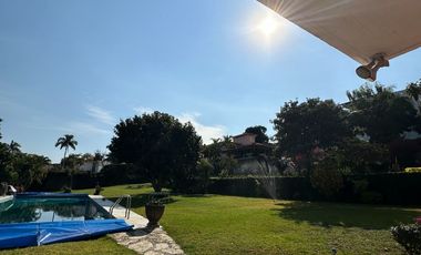 VENTA DE HERMOSA CASA DE 4,000 MTS DE TERRENO EN ZONA RESIDENCIAL DE CUERNAVACA