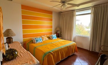 VENTA DE HERMOSA CASA DE 4,000 MTS DE TERRENO EN ZONA RESIDENCIAL DE CUERNAVACA