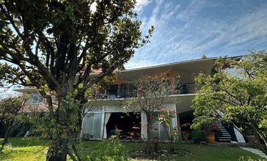 VENTA DE HERMOSA CASA DE 4,000 MTS DE TERRENO EN ZONA RESIDENCIAL DE CUERNAVACA