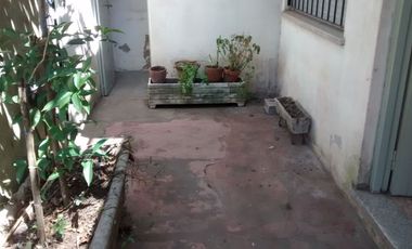 EXCELENTE OPORTUNIDAD QUILMES OESTE PH AMPLIO EXC ESTADO