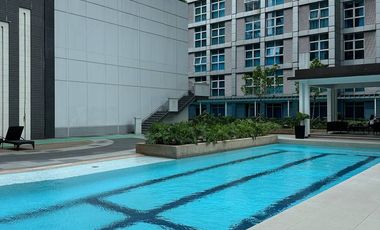 Studio Unit for Sale at The Linear, Makati