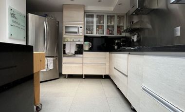 CASA EN VENTA EN LAS CAÑADAS