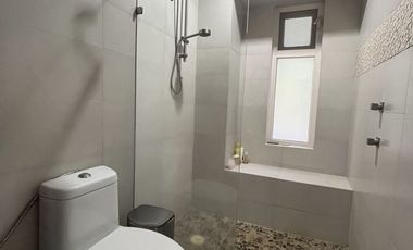 CASA EN VENTA EN LAS CAÑADAS