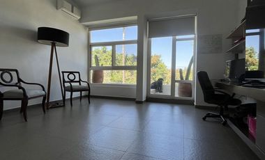 CASA EN VENTA EN LAS CAÑADAS