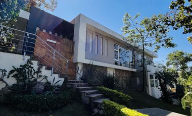 CASA EN VENTA EN LAS CAÑADAS