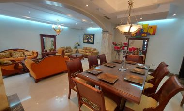 Samborondon, Vendo Hermosa Casa de 4 Dorm. con Piscina