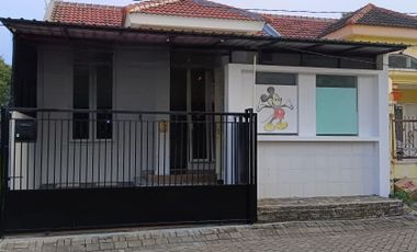Dijual Rumah Baru Renovasi Siap huni Bukit Palma Citraland Surabaya Barat