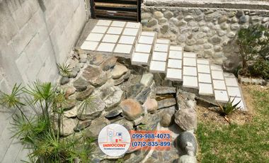 De Venta Hermosa Casa Remodelada con Área Verde, Challuabamba C1025