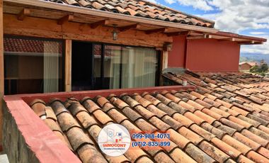 De Venta Hermosa Casa Remodelada con Área Verde, Challuabamba C1025