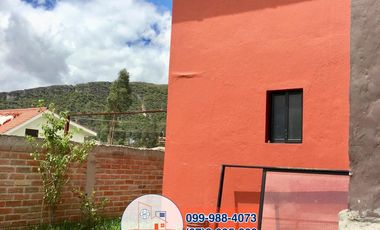 De Venta Hermosa Casa Remodelada con Área Verde, Challuabamba C1025