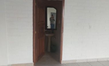 DE OPORTUNIDAD VENTA O ARRIENDO BODEGAS COMERCIALES EN YARUQUI SOBRE LA E-35