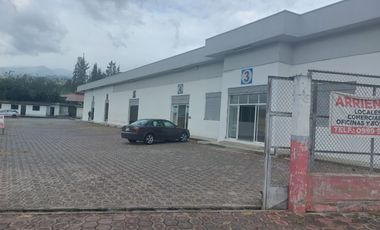 DE OPORTUNIDAD VENTA O ARRIENDO BODEGAS COMERCIALES EN YARUQUI SOBRE LA E-35
