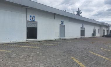 DE OPORTUNIDAD VENTA O ARRIENDO BODEGAS COMERCIALES EN YARUQUI SOBRE LA E-35