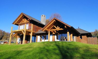 Gran casa en parcela en Pucón