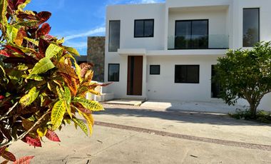 Casa en Venta en Altozano, Mérida, Yucatán