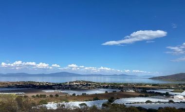 TERRENOS RESIDENCIALES CON VISTA LAGO DE CHAPALA Y CASA CLUB