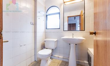 Venta amplia y luminosa casa en Príncipe de Gales La Reina