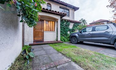 Venta amplia y luminosa casa en Príncipe de Gales La Reina